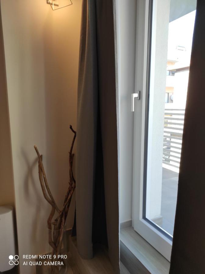 Blu Apartment Чивитанова-Марке Экстерьер фото
