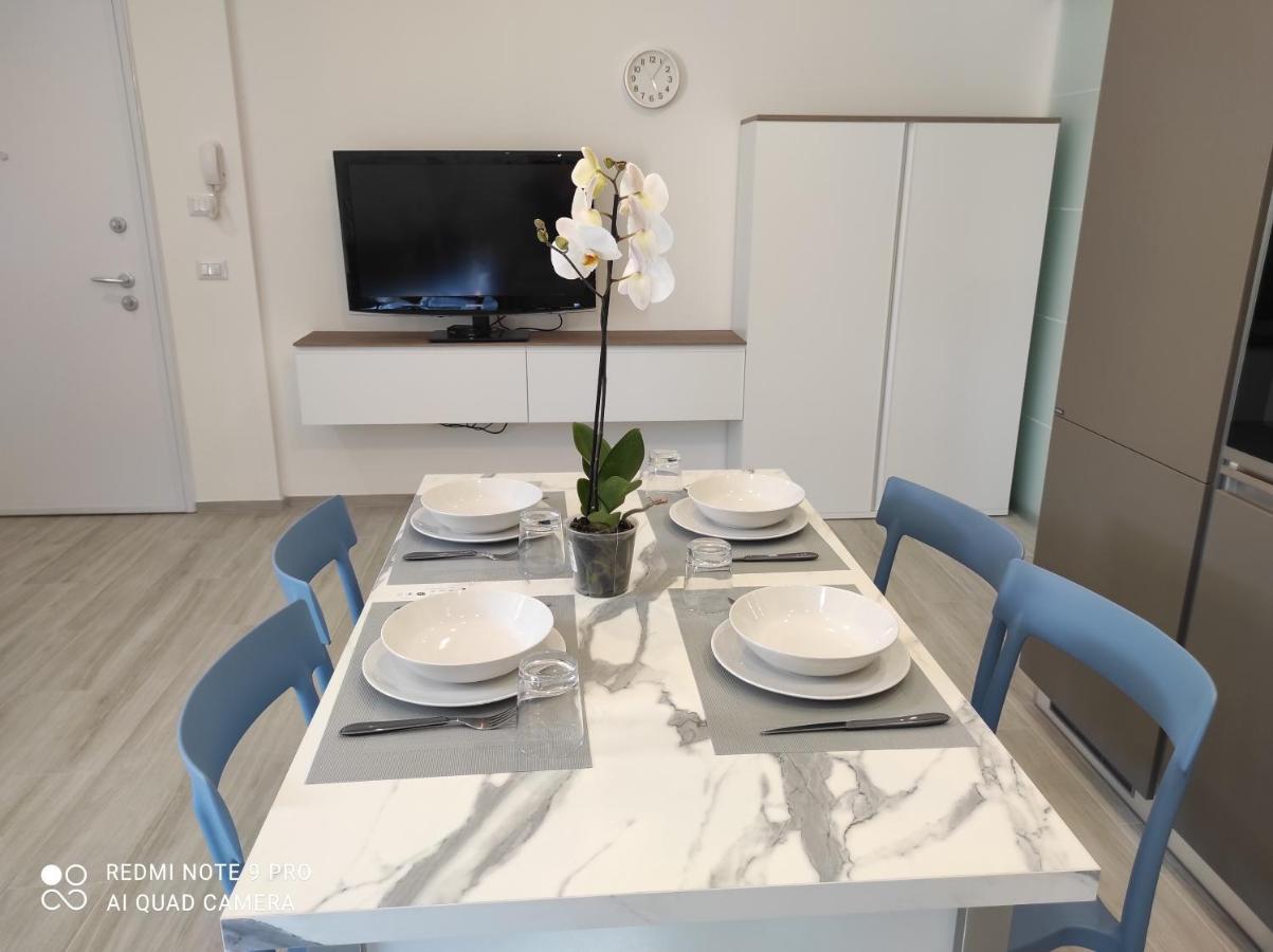 Blu Apartment Чивитанова-Марке Экстерьер фото