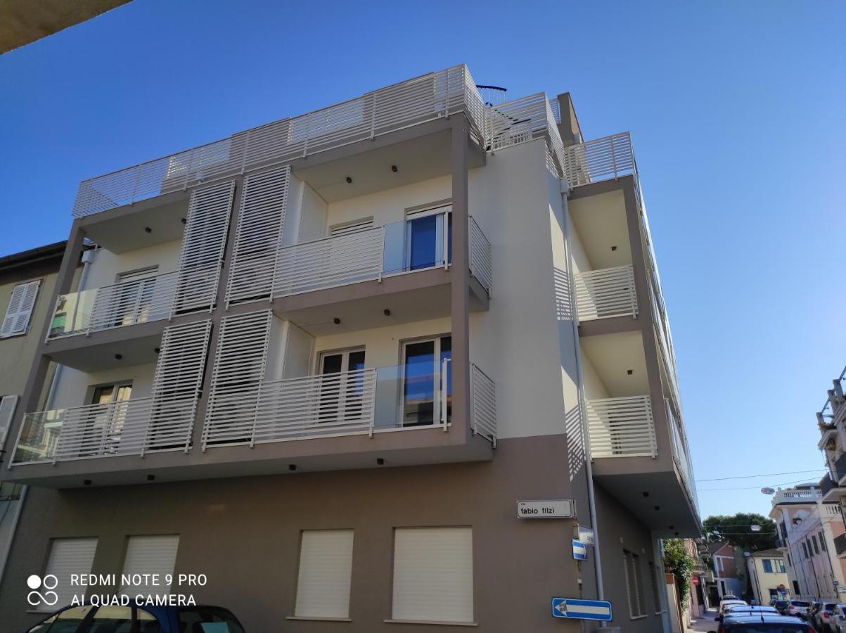 Blu Apartment Чивитанова-Марке Экстерьер фото